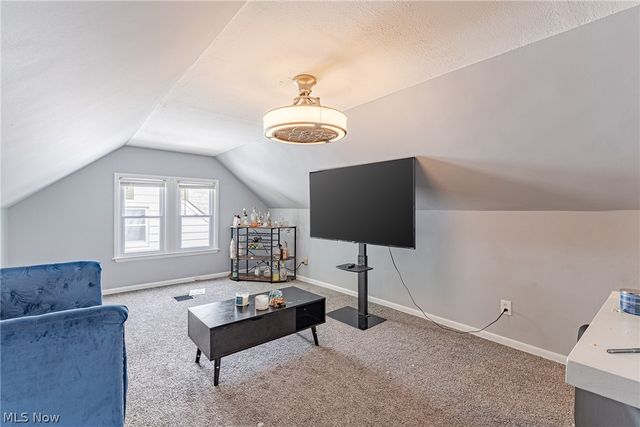 5264 E 117th Street, Garfield Heights, OH 44125