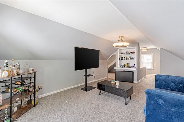 5264 E 117th Street, Garfield Heights, OH 44125