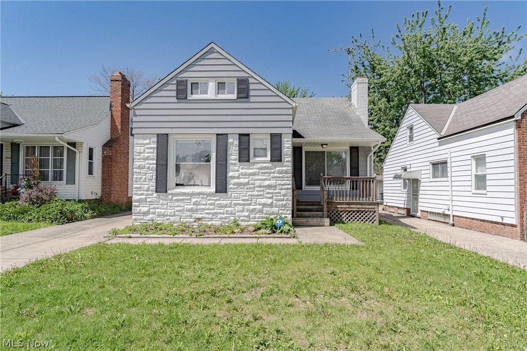 5264 E 117th Street, Garfield Heights, OH 44125