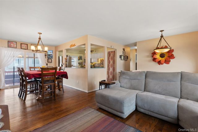 182 Montgomery Avenue, West Babylon, NY 11704