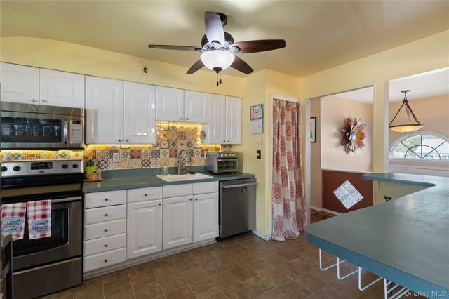 182 Montgomery Avenue, West Babylon, NY 11704