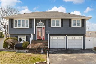 182 Montgomery Avenue, West Babylon, NY 11704