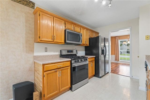 3230 Binghampton Lane, Lawrenceville, GA 30044