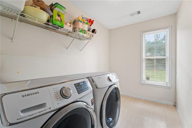 3230 Binghampton Lane, Lawrenceville, GA 30044