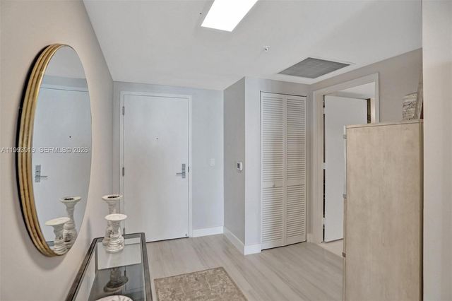 300 Sunny Isles Blvd 4-903, Sunny Isles Beach, FL 33160