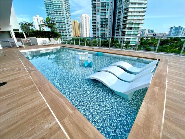 300 Sunny Isles Blvd 4-903, Sunny Isles Beach, FL 33160