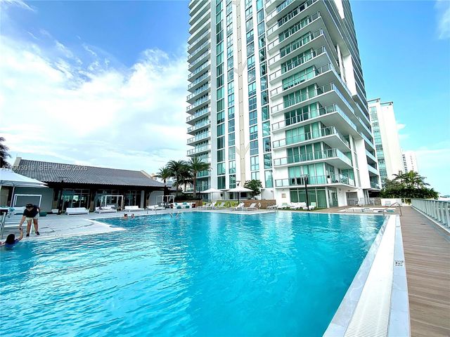 300 Sunny Isles Blvd 4-903, Sunny Isles Beach, FL 33160