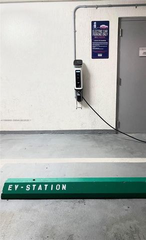 300 Sunny Isles Blvd 4-903, Sunny Isles Beach, FL 33160