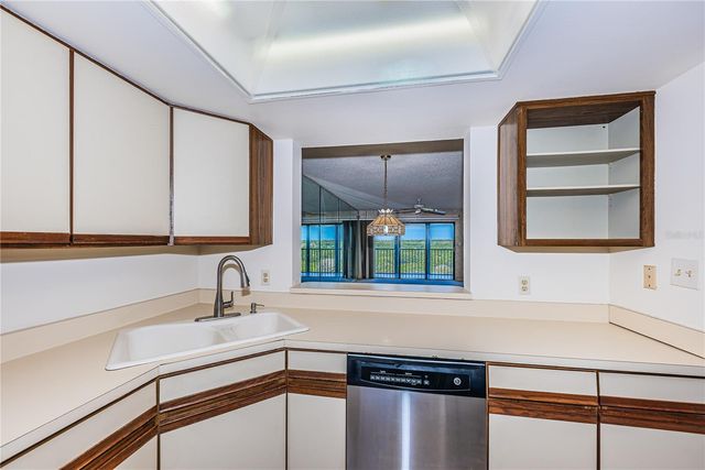 5400 PARK STREET N 708, St Petersburg, FL 33709