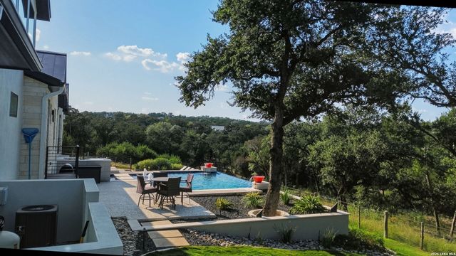 76 Ledgestone, Boerne, TX 78006