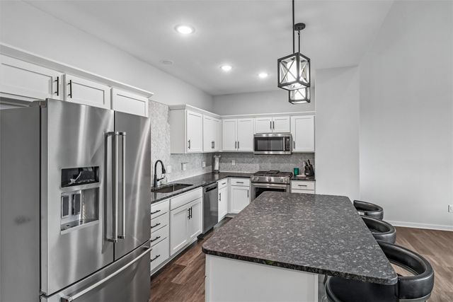 505 10th Street, Waukee, IA 50263
