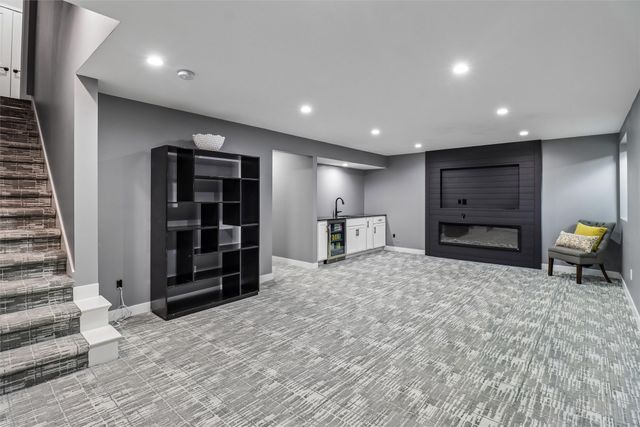 505 10th Street, Waukee, IA 50263