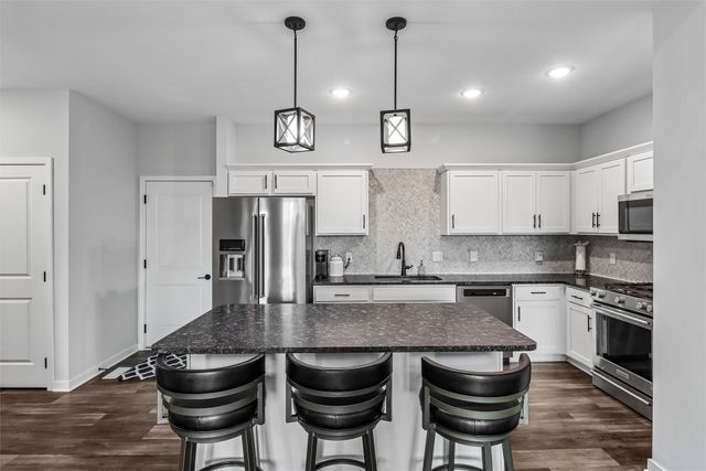 505 10th Street, Waukee, IA 50263