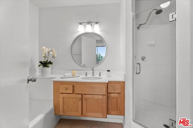 100 S Doheny Drive 609, Los Angeles, CA 90048