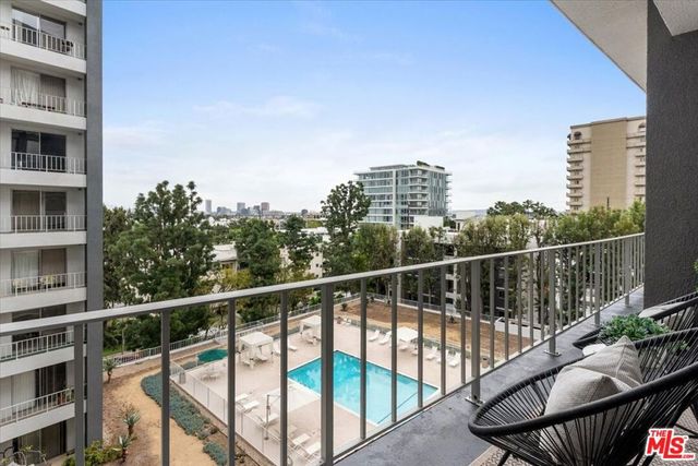 100 S Doheny Drive 609, Los Angeles, CA 90048