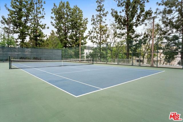 100 S Doheny Drive 609, Los Angeles, CA 90048