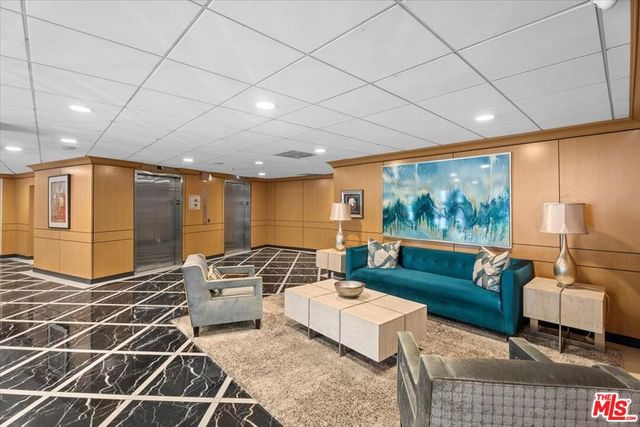 100 S Doheny Drive 609, Los Angeles, CA 90048