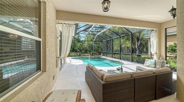 11862 GRANITE WOODS LOOP, Venice, FL 34292