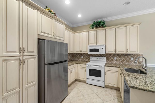7410 Ringwood Terrace, Boynton Beach, FL 33437