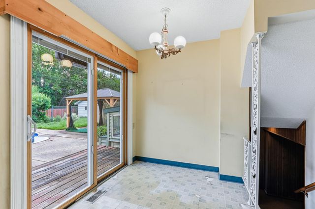 6237 Russell Avenue S, Richfield, MN 55423
