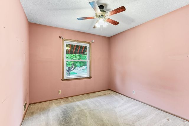 6237 Russell Avenue S, Richfield, MN 55423