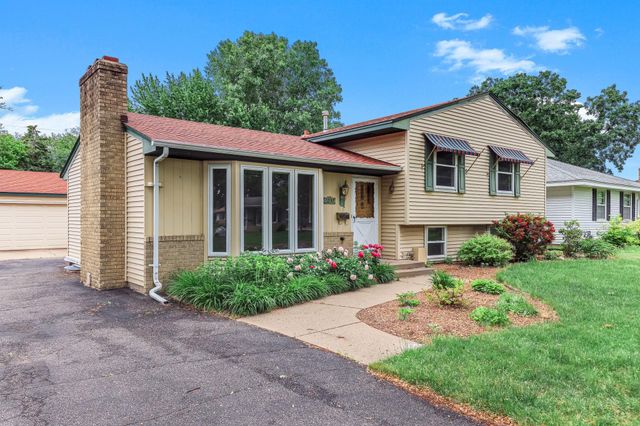 6237 Russell Avenue S, Richfield, MN 55423