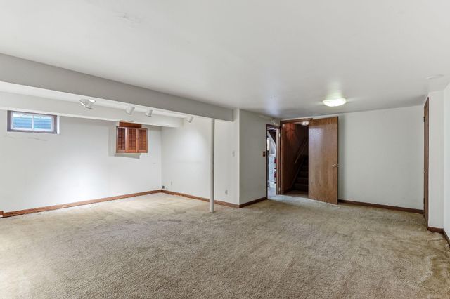 6237 Russell Avenue S, Richfield, MN 55423