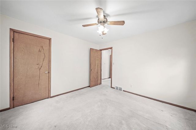 1199 Mayfield Ridge Road, Mayfield Heights, OH 44124