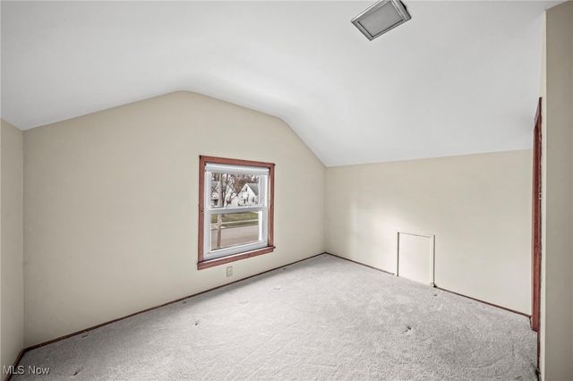 1199 Mayfield Ridge Road, Mayfield Heights, OH 44124