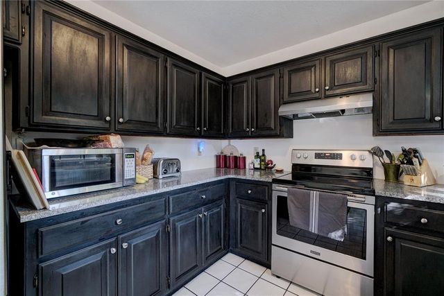 3201 Walnut Road, Norman, OK 73072