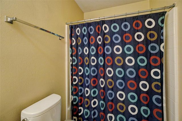3201 Walnut Road, Norman, OK 73072