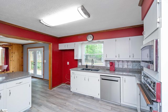 328 Eastcliffe Way, Greenville, SC 29611