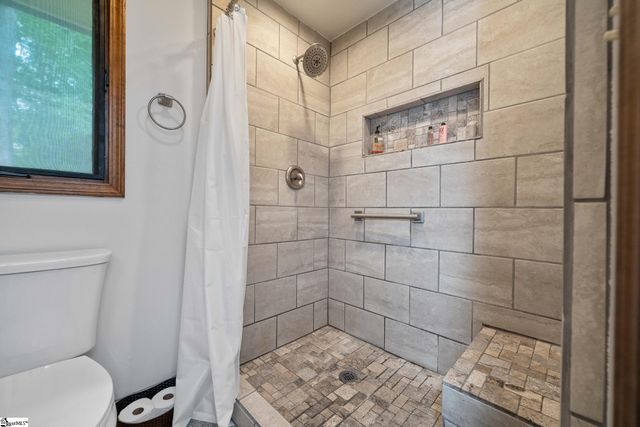 328 Eastcliffe Way, Greenville, SC 29611