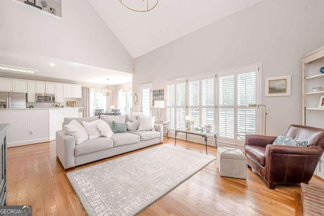 4454 Woodford Pass NE, Roswell, GA 30075