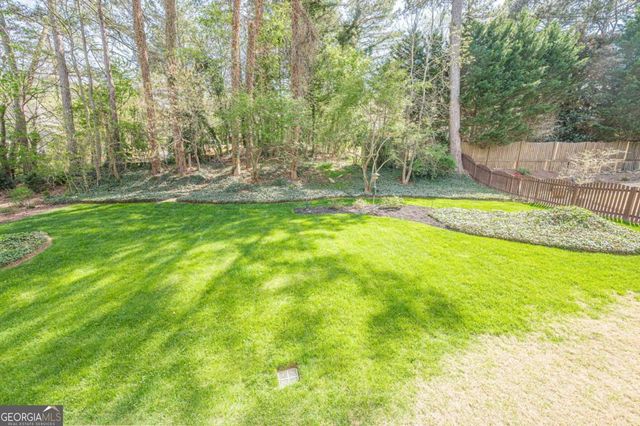 4454 Woodford Pass NE, Roswell, GA 30075