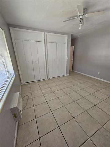 2201 NE 172nd St 3, North Miami Beach, FL 33160