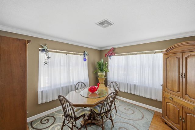 108 Carlisle Lane, Port St. Lucie, FL 34952