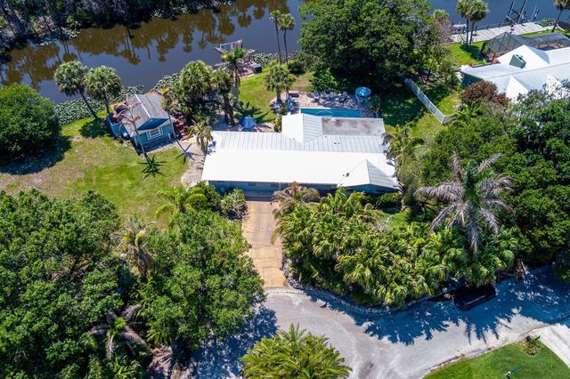 108 Carlisle Lane, Port St. Lucie, FL 34952