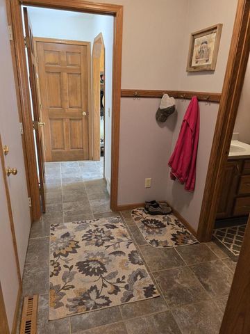 6722 Token Way, Deforest, WI 53532