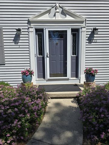 6722 Token Way, Deforest, WI 53532