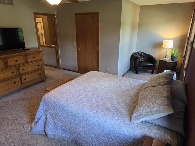 6722 Token Way, Deforest, WI 53532