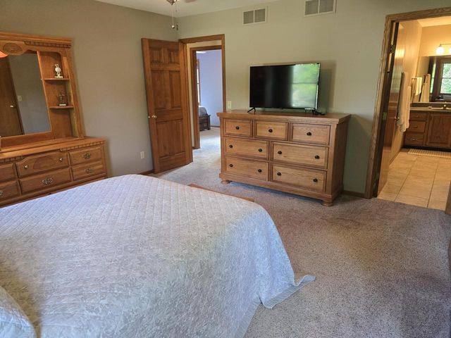 6722 Token Way, Deforest, WI 53532
