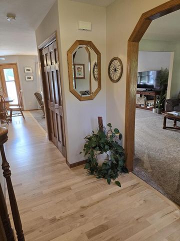 6722 Token Way, Deforest, WI 53532