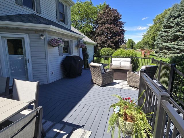 6722 Token Way, Deforest, WI 53532