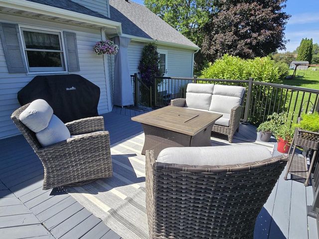 6722 Token Way, Deforest, WI 53532
