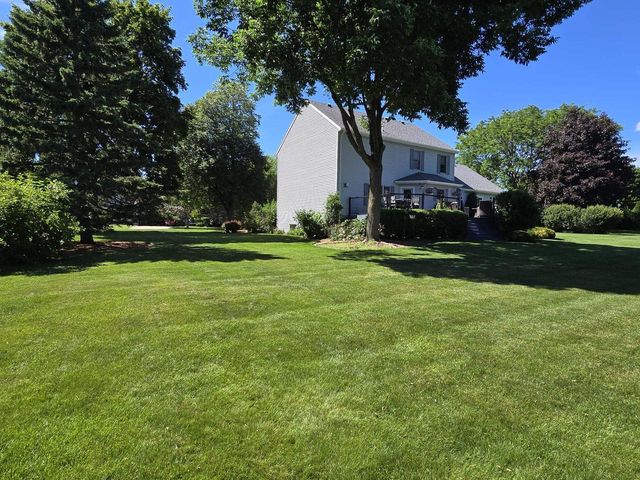 6722 Token Way, Deforest, WI 53532