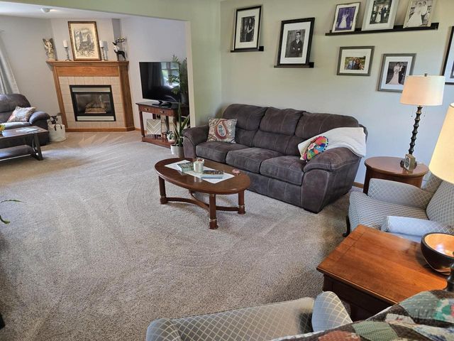 6722 Token Way, Deforest, WI 53532