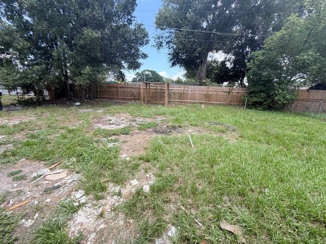 1310 WARRINGTON WAY, Tampa, FL 33619