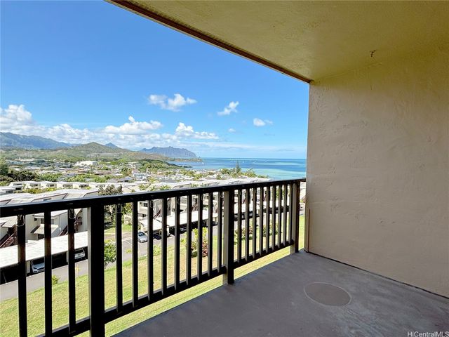 46-44 Puulena Street 812, Kaneohe, HI 96744