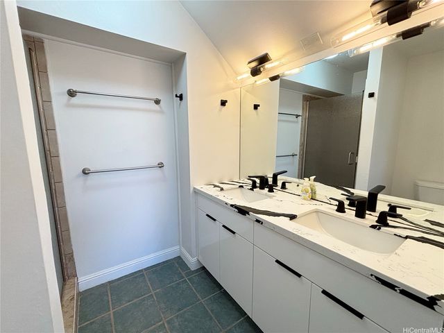 46-44 Puulena Street 812, Kaneohe, HI 96744